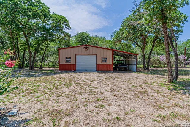 $3,599 | 323 Shannon Ridge Drive, Floresville, TX 78114