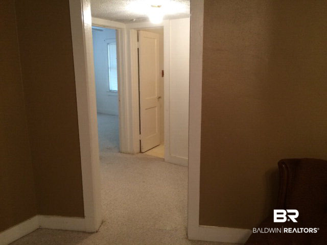 9460 Celeste Road Saraland, AL 36571 - Photo 11 of 13 Passage Hall