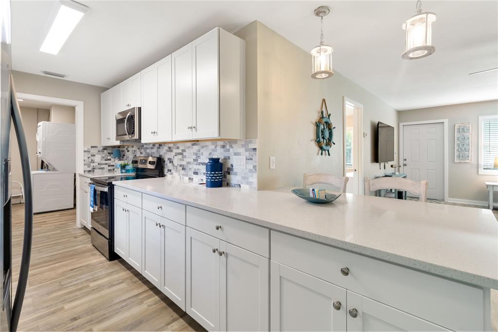 526 Conrad Road Venice, FL 34293 - Photo 14 of 27