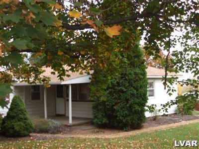4115 Robert Road Emmaus, PA 18049 - Photo 3 of 13 Gallery Image 3