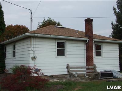 4115 Robert Road Emmaus, PA 18049 - Photo 5 of 13 Gallery Image 5