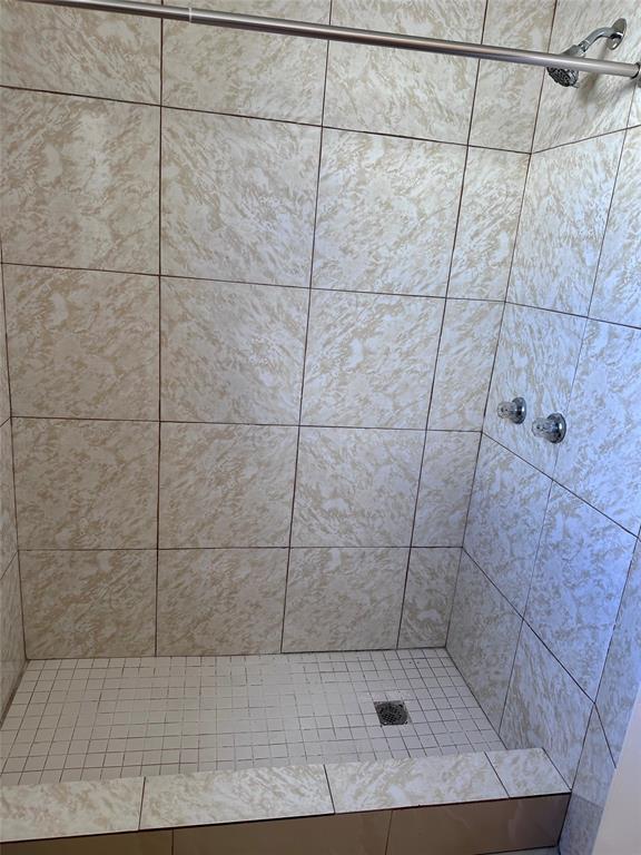 6840 Greene Street Hollywood, FL 33024 - Photo 13 of 18