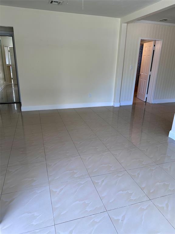 6840 Greene Street Hollywood, FL 33024 - Photo 6 of 18