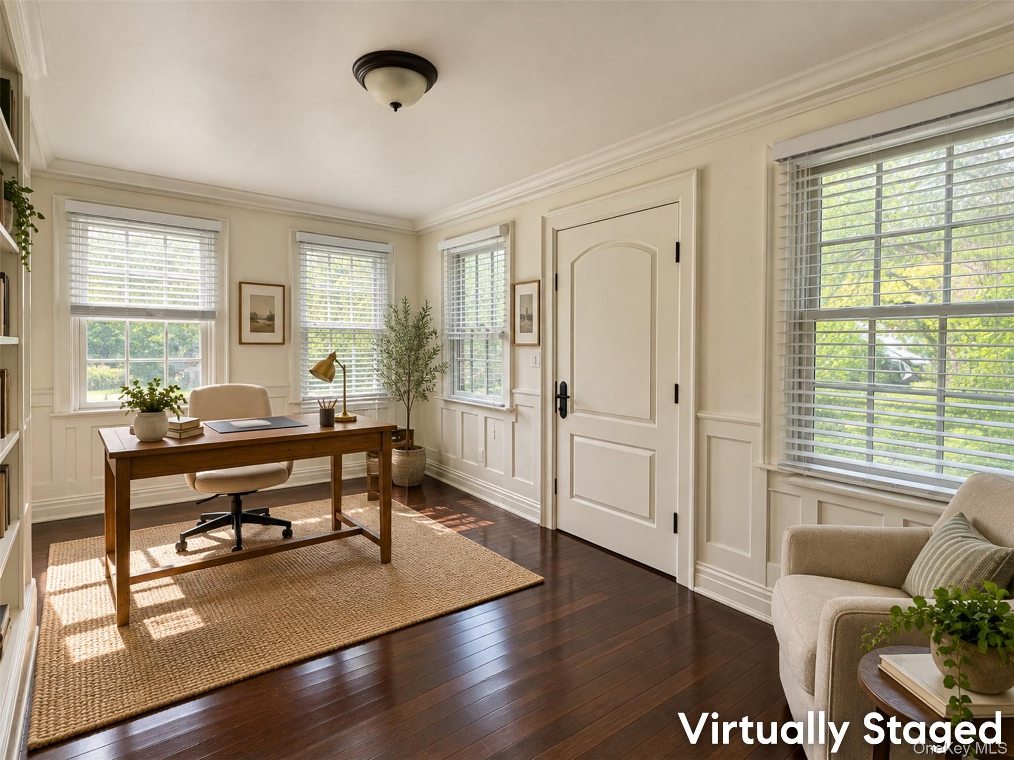 71 Arleigh Road Great Neck, NY 11021 - Photo 6 of 27 Gallery Image 6