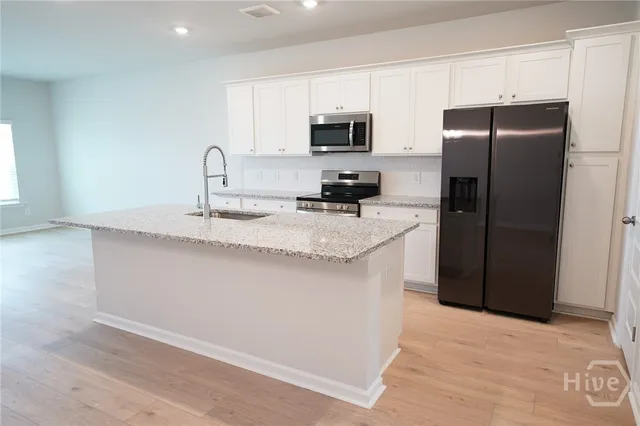 $2,600 | 111 Saltgrass Lane, Bloomingdale, GA 31302