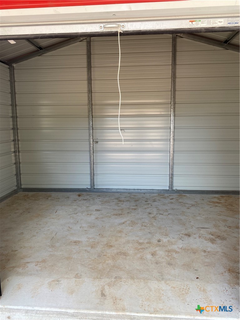 537 Lower Elgin Road Elgin, TX 78621 - Photo 45 of 45 Storage