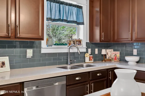 $345,900 | 813 Sunny Stroll Drive, Middleburg, FL 32068