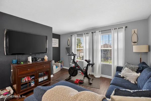 $345,900 | 813 Sunny Stroll Drive, Middleburg, FL 32068