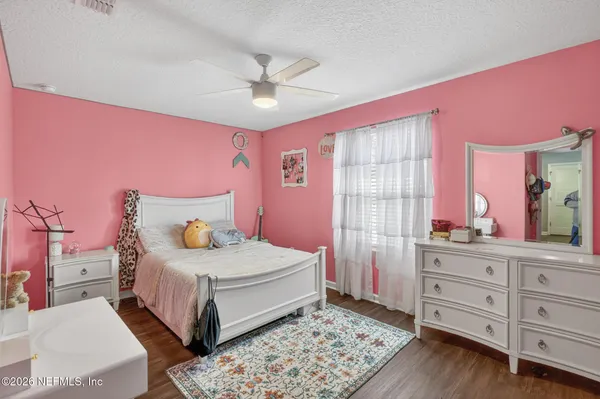 $345,900 | 813 Sunny Stroll Drive, Middleburg, FL 32068