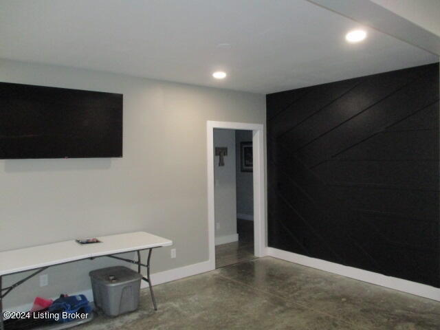 6094 Nat Rogers Road Boston, KY 40107 - Photo 34 of 37 34 - Entertainment Rm - 1