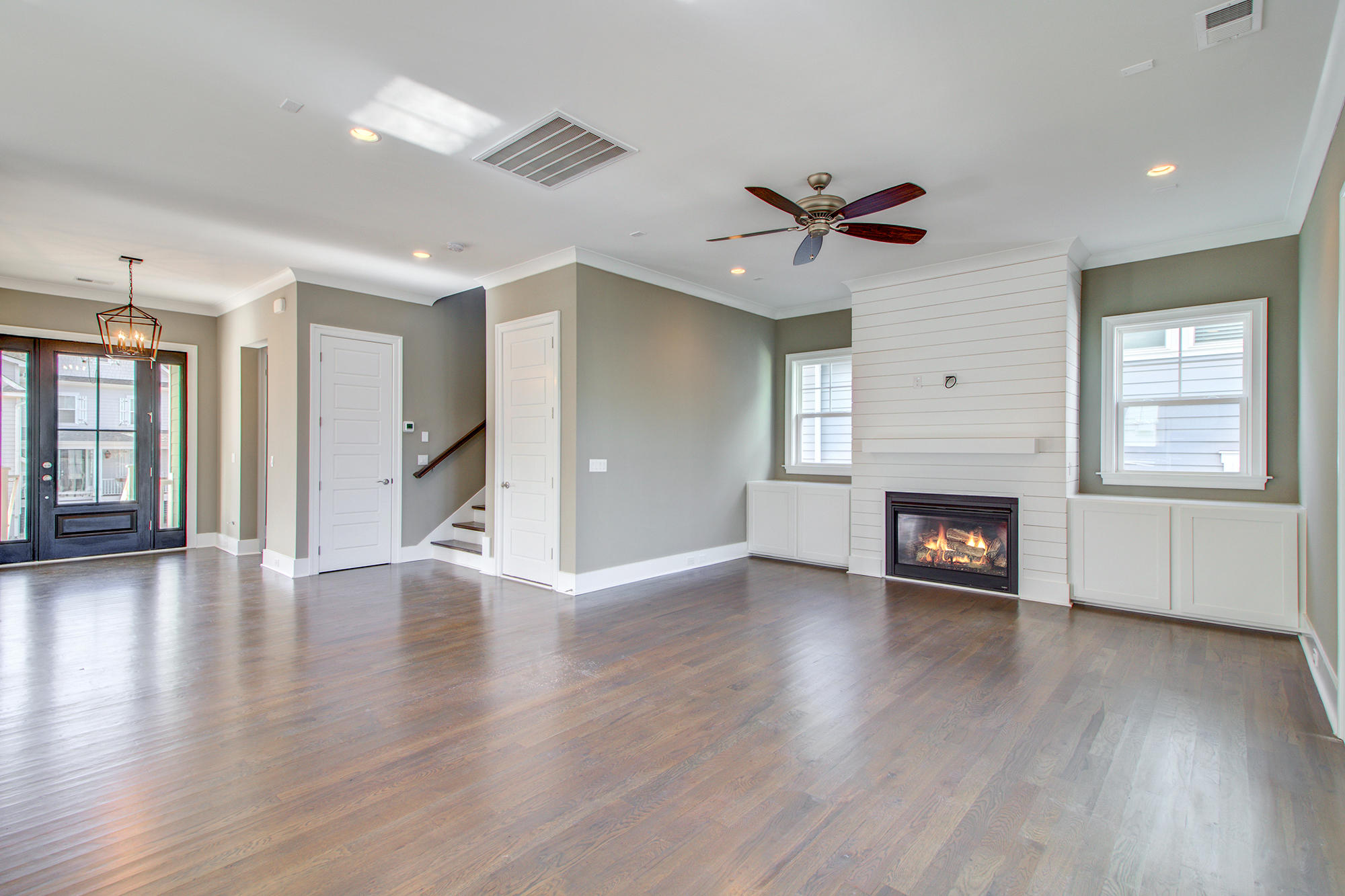 1540 Red Tide Road Mount Pleasant, SC 29466 - Photo 12 of 55 12