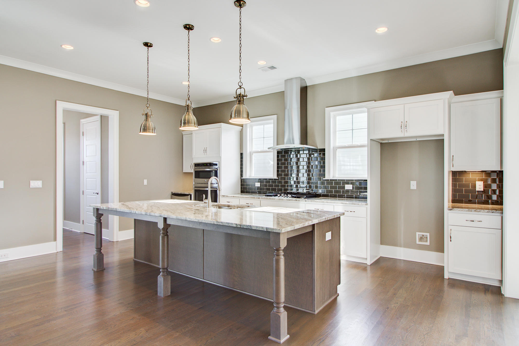 1540 Red Tide Road Mount Pleasant, SC 29466 - Photo 15 of 55 15