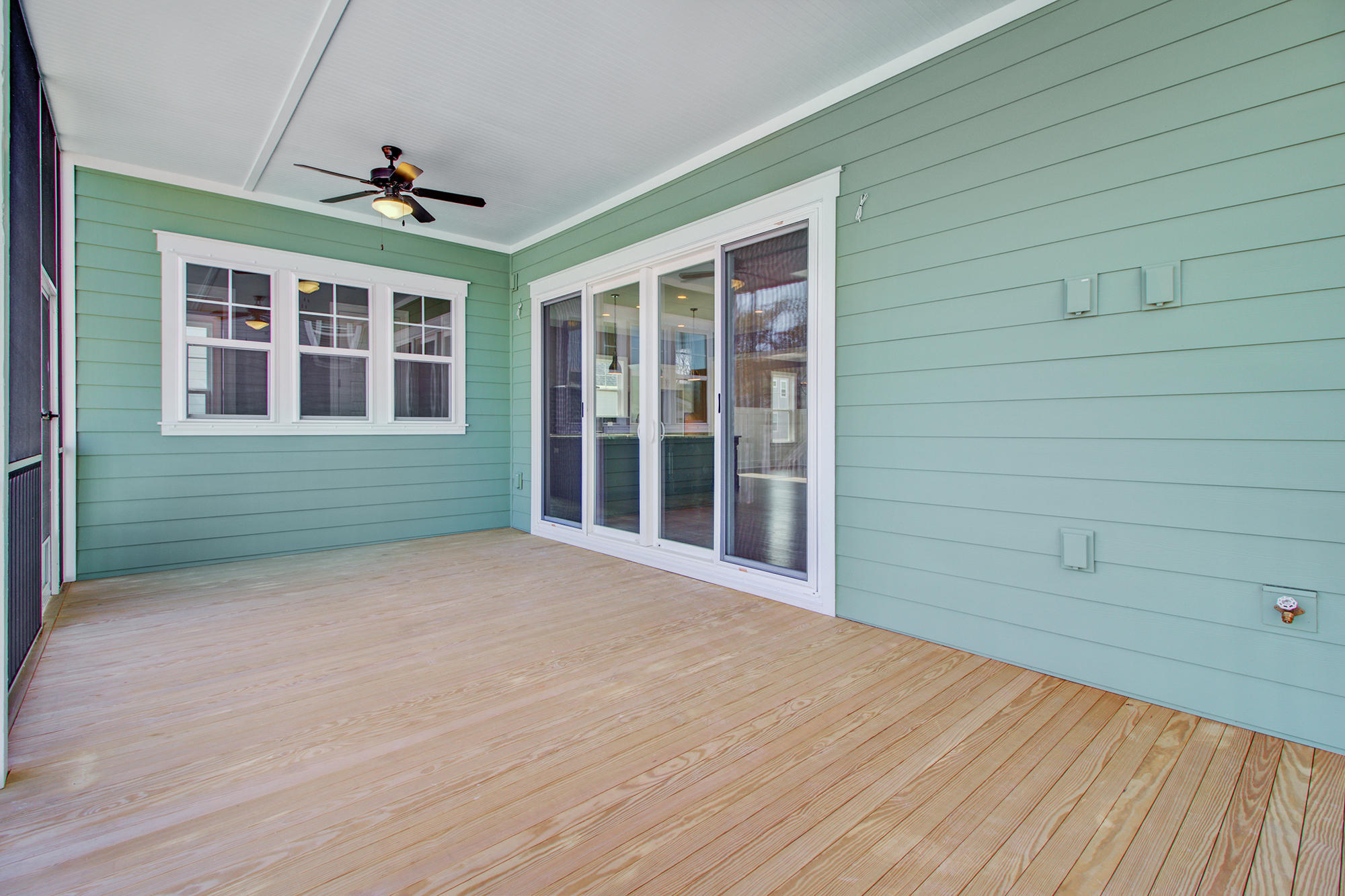 1540 Red Tide Road Mount Pleasant, SC 29466 - Photo 20 of 55 20