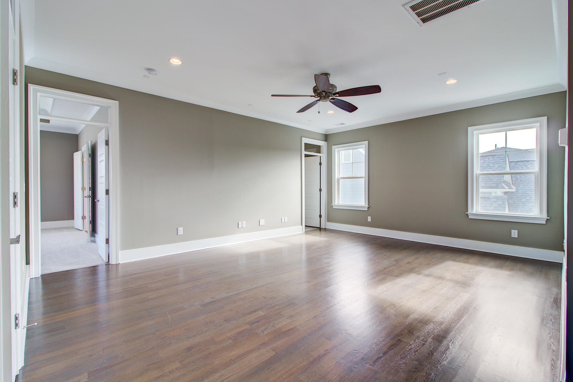 1540 Red Tide Road Mount Pleasant, SC 29466 - Photo 26 of 55 26