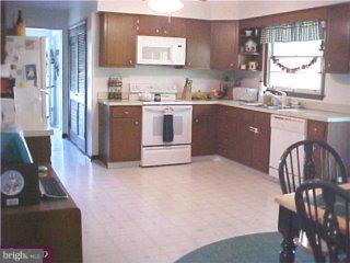 599 Locust Grove Road West Chester, PA 19382 - Photo 3 of 6 Gallery Image 3