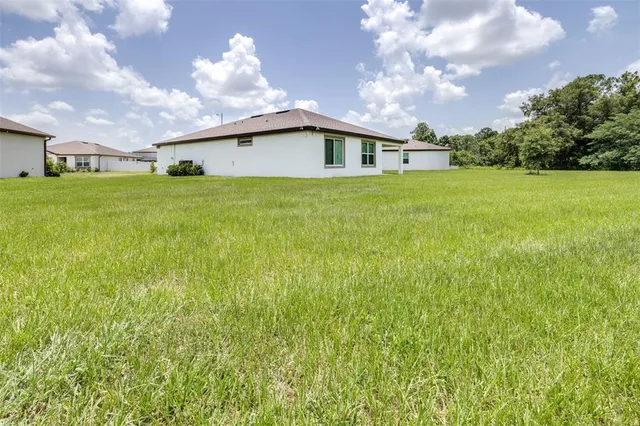 a front view of house with yard
