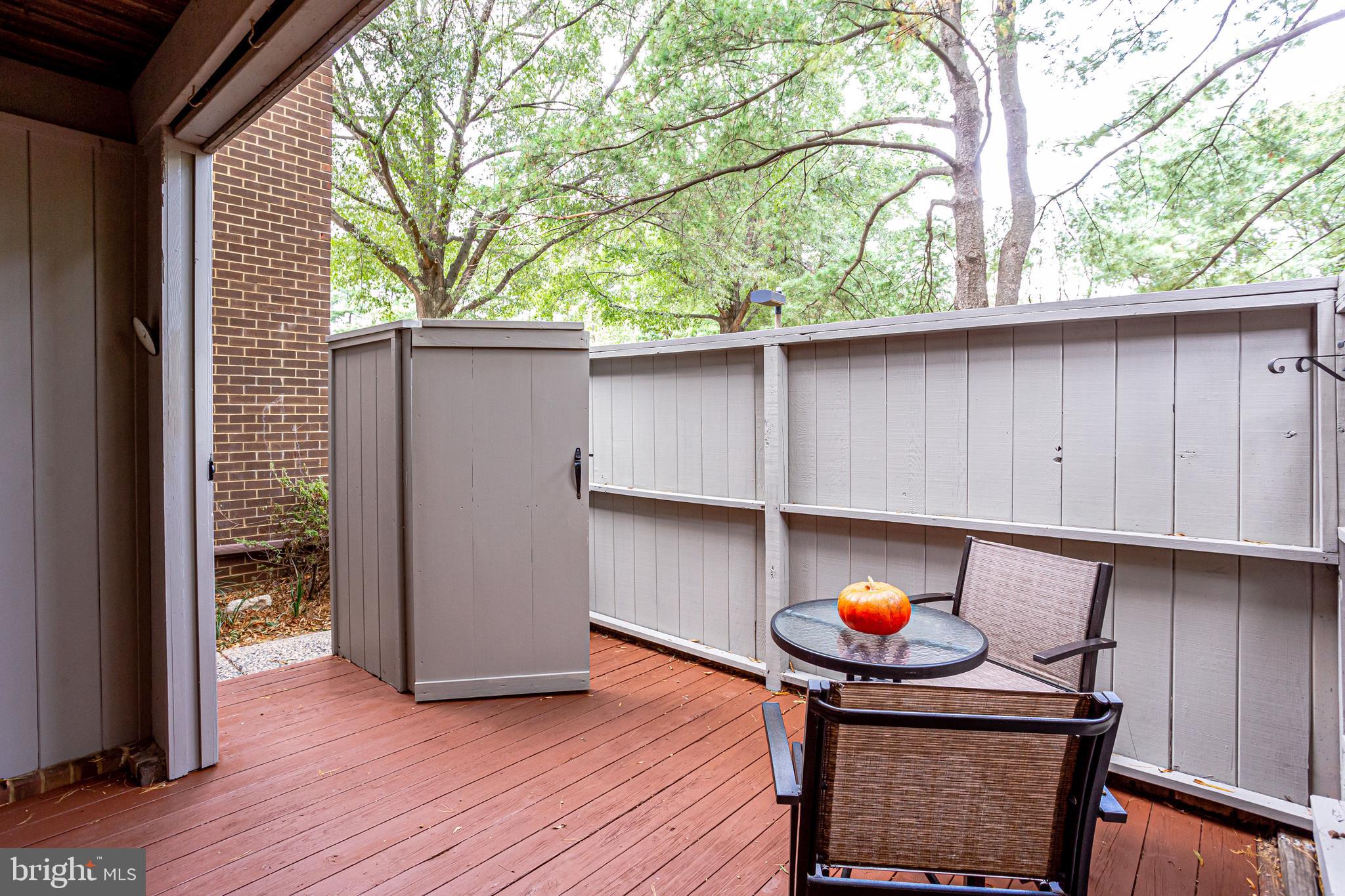 1756 Wainwright Drive Reston, VA 20190 - Photo 31 of 41 A private retreat