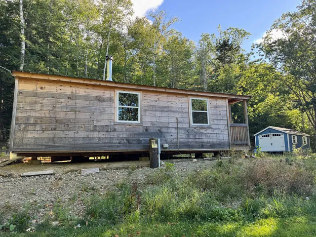 $135,000 | 383 Bagley Mountain Road, Lincoln, ME 04457