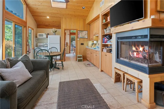 $6,000,000 | 50 Eastfield Drive, Rolling Hills, CA 90274