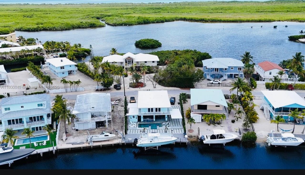 157 La Paloma Road Key Largo, FL 33037 - Photo 3 of 60 Gallery Image 3