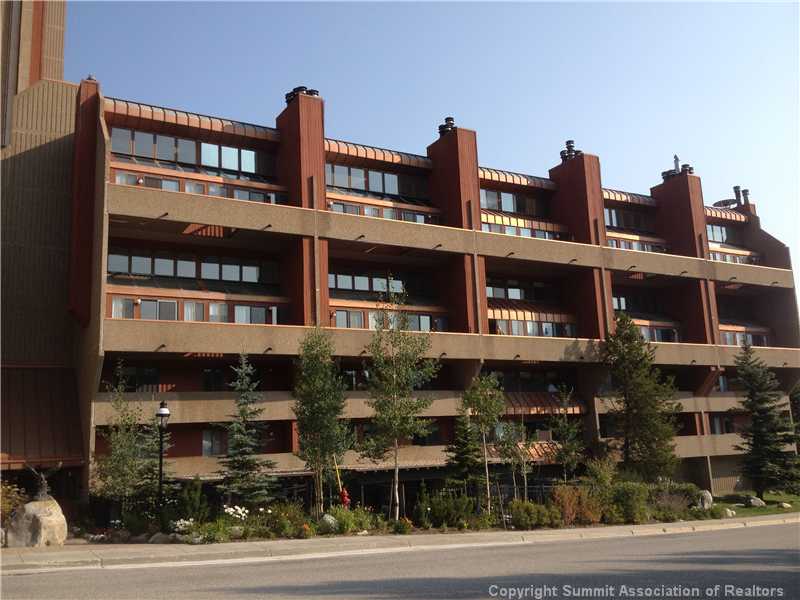 601 Village Road, Unit 101 Breckenridge, CO 80424 - Photo 1 of 12 Exterior Front.