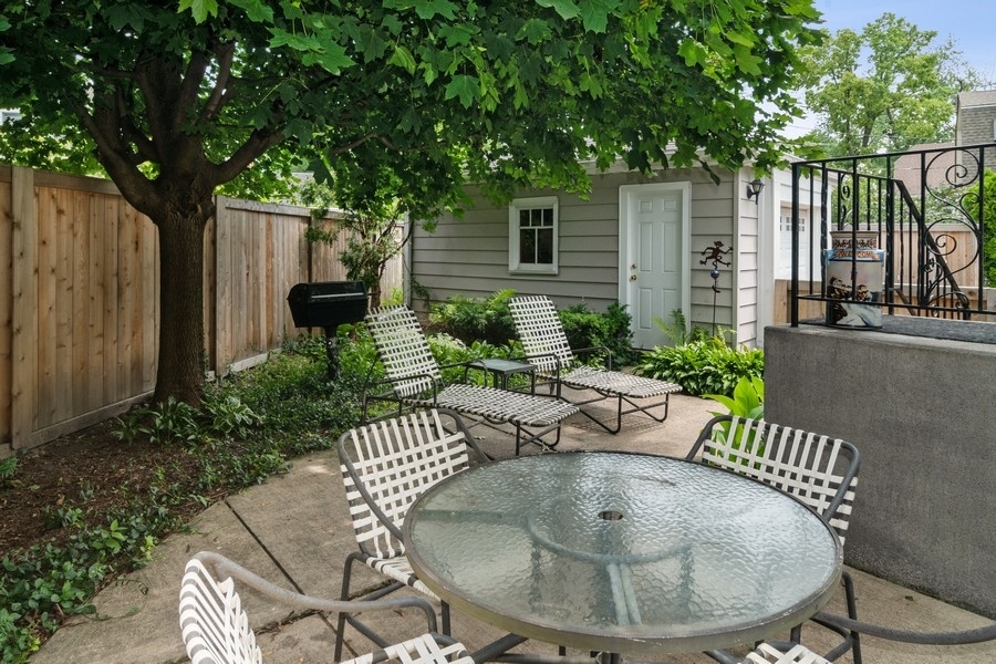 371 Nuttall Road Riverside, IL 60546 - Photo 11 of 11