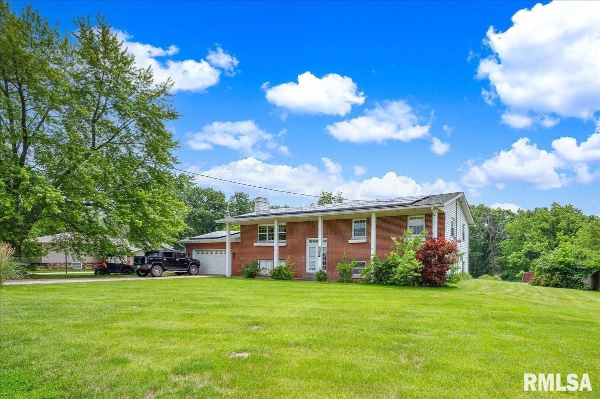 24649 Spring Creek Road Washington, IL 61571 - Photo 12 of 12 Gallery Image 12