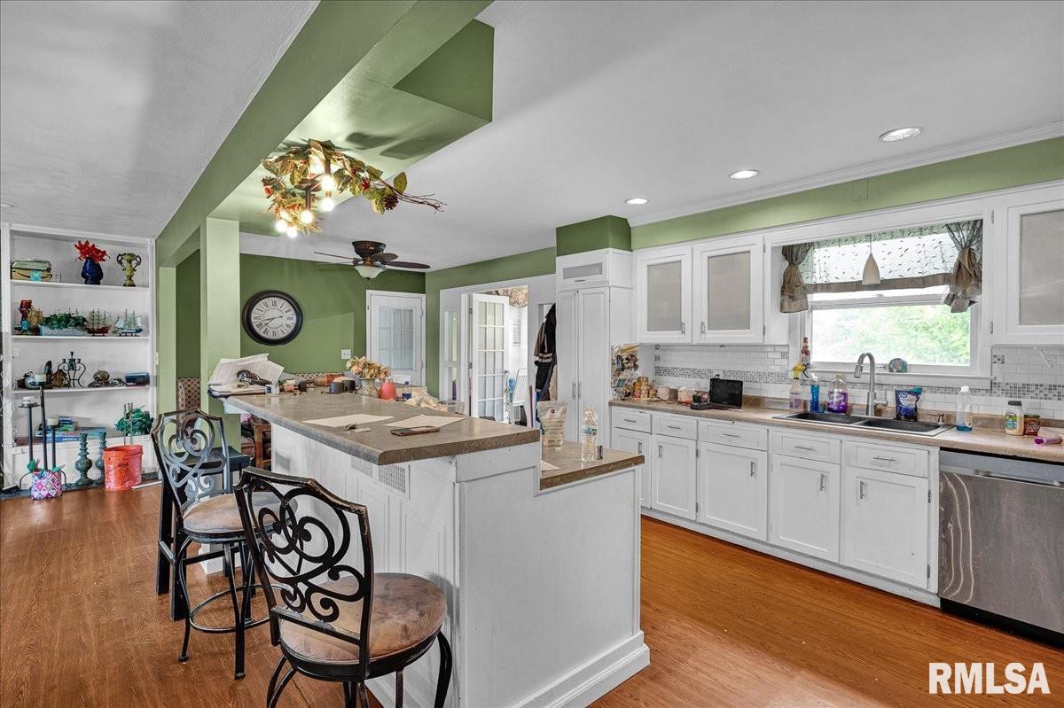 24649 Spring Creek Road Washington, IL 61571 - Photo 4 of 12 Gallery Image 4
