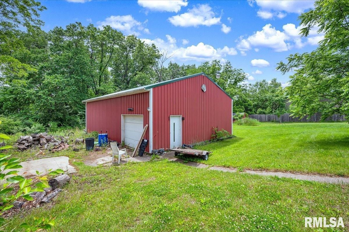 24649 Spring Creek Road Washington, IL 61571 - Photo 9 of 12 Gallery Image 9