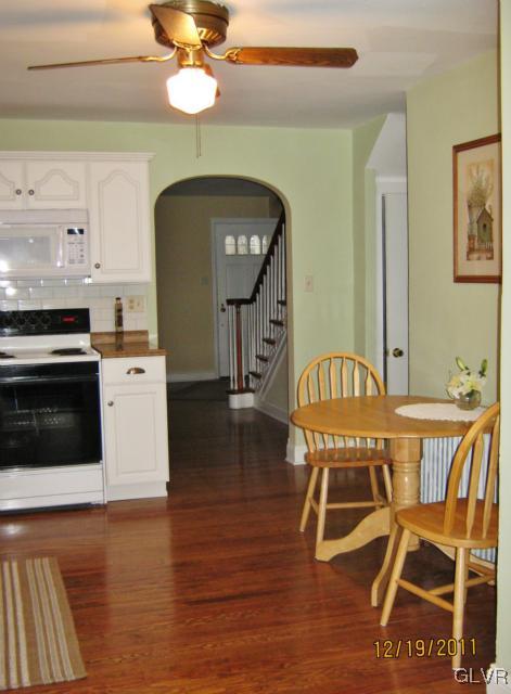 292 Butztown Road Bethlehem, PA 18020 - Photo 5 of 13 Gallery Image 5
