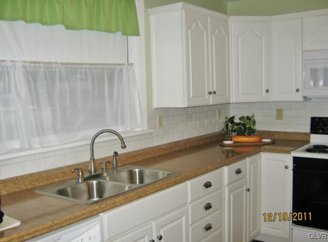 292 Butztown Road Bethlehem, PA 18020 - Photo 8 of 13 Gallery Image 8