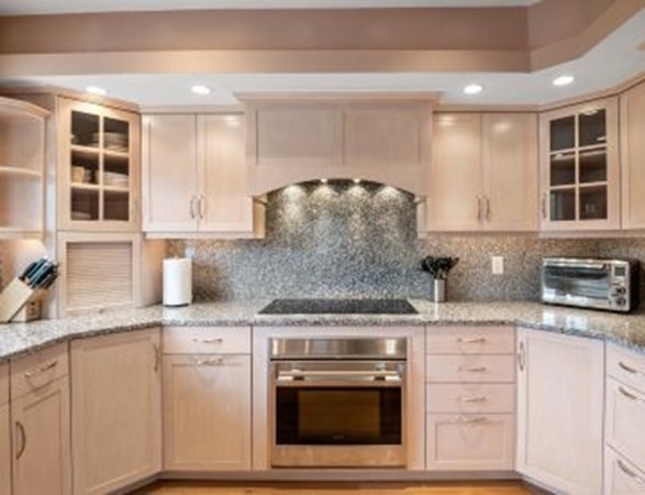 12 Sutton Place, Unit 12 Swampscott, MA 01907 - Photo 14 of 41 Gallery Image 14