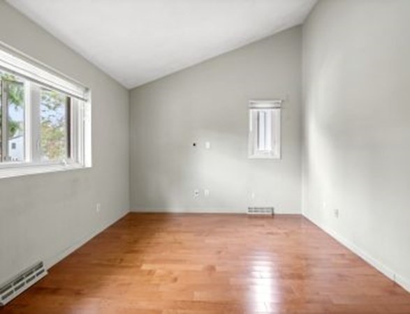 12 Sutton Place, Unit 12 Swampscott, MA 01907 - Photo 19 of 41 Gallery Image 19