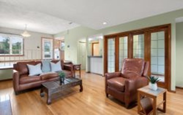 12 Sutton Place, Unit 12 Swampscott, MA 01907 - Photo 3 of 41 Gallery Image 3