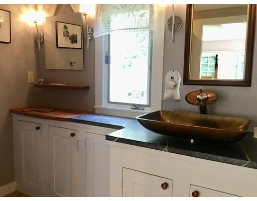 23 Waters Road Sutton, MA 01590 - Photo 20 of 41