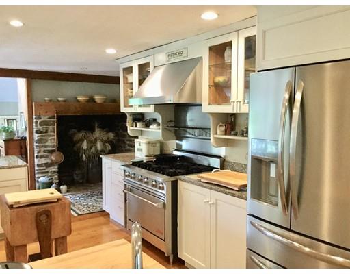23 Waters Road Sutton, MA 01590 - Photo 5 of 41