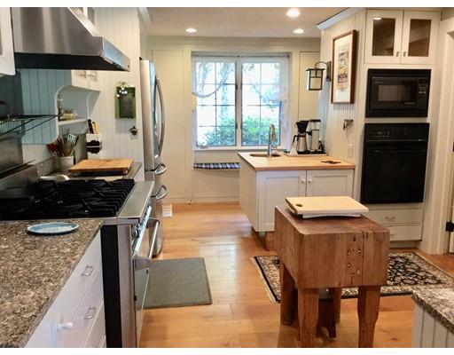 23 Waters Road Sutton, MA 01590 - Photo 6 of 41