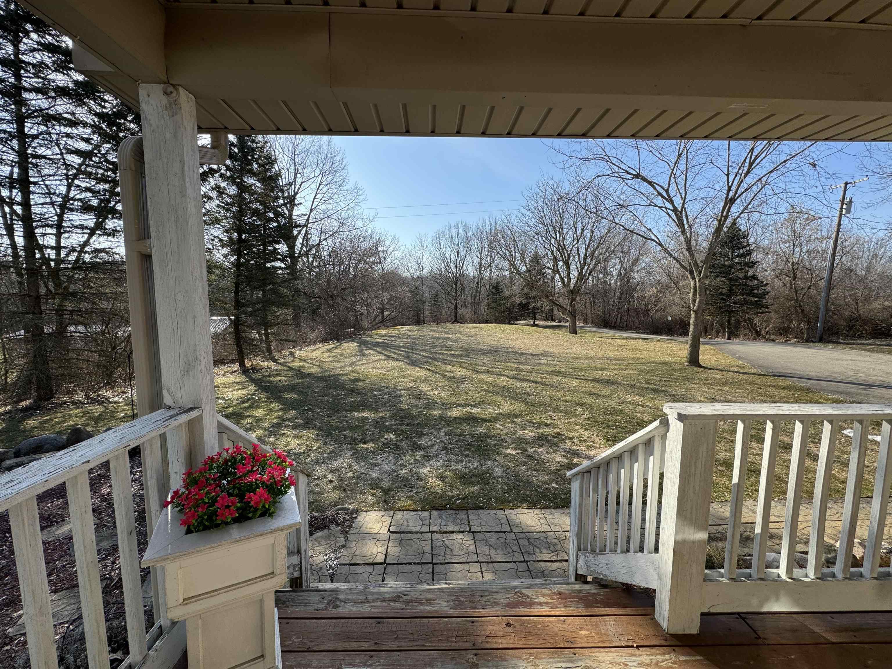 2759 South Lake George Road Metamora, MI 48455 - Photo 25 of 39 Front Porch