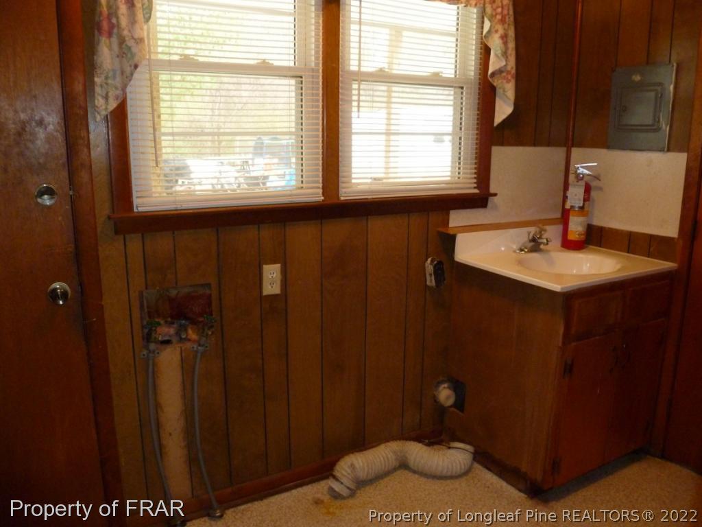 6958 Red Springs Road Red Springs, NC 28377 - Photo 17 of 22 Gallery Image 17