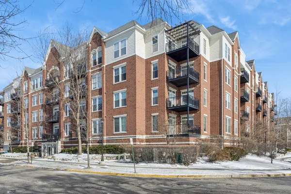 $350,000 | 7753 Van Buren Street, Unit 211, Forest Park, IL 60130