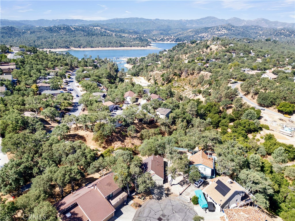 8040 Ready Road Bradley, CA 93426 - Photo 26 of 40 an aerial view of a city with lots of residential buildings