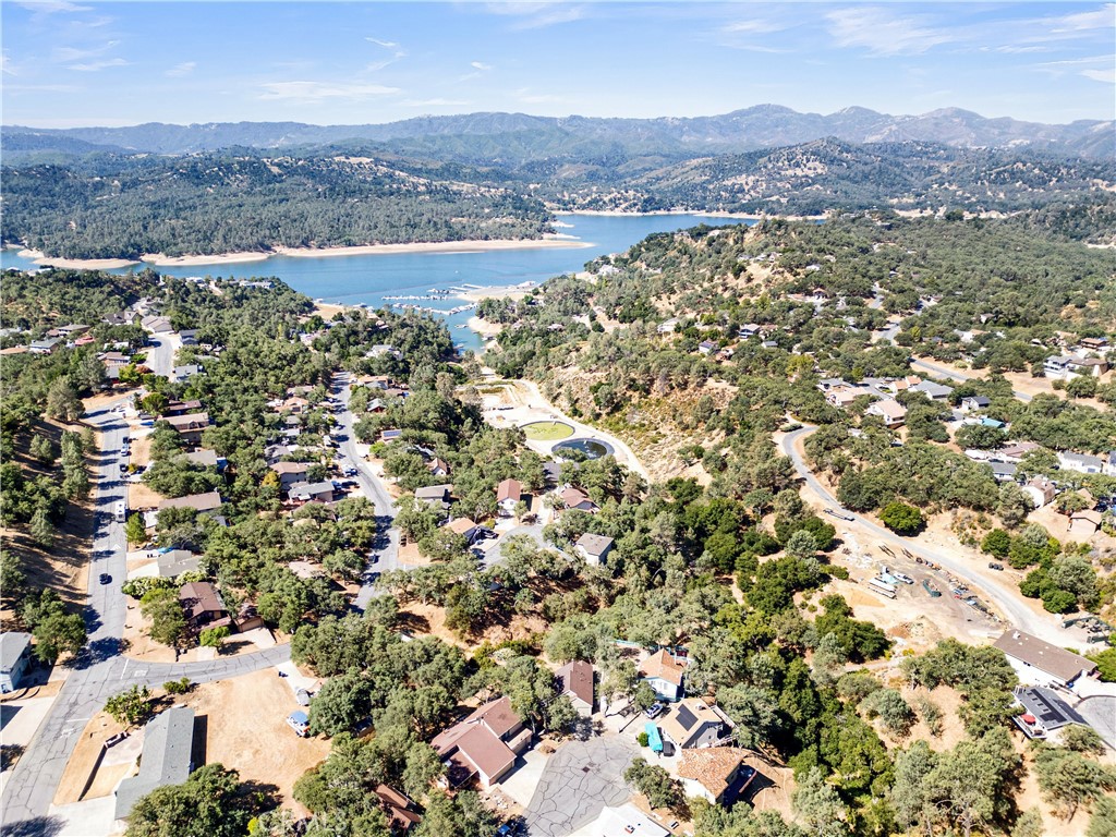 8040 Ready Road Bradley, CA 93426 - Photo 27 of 40 an aerial view of residential houses with outdoor space and mountain view