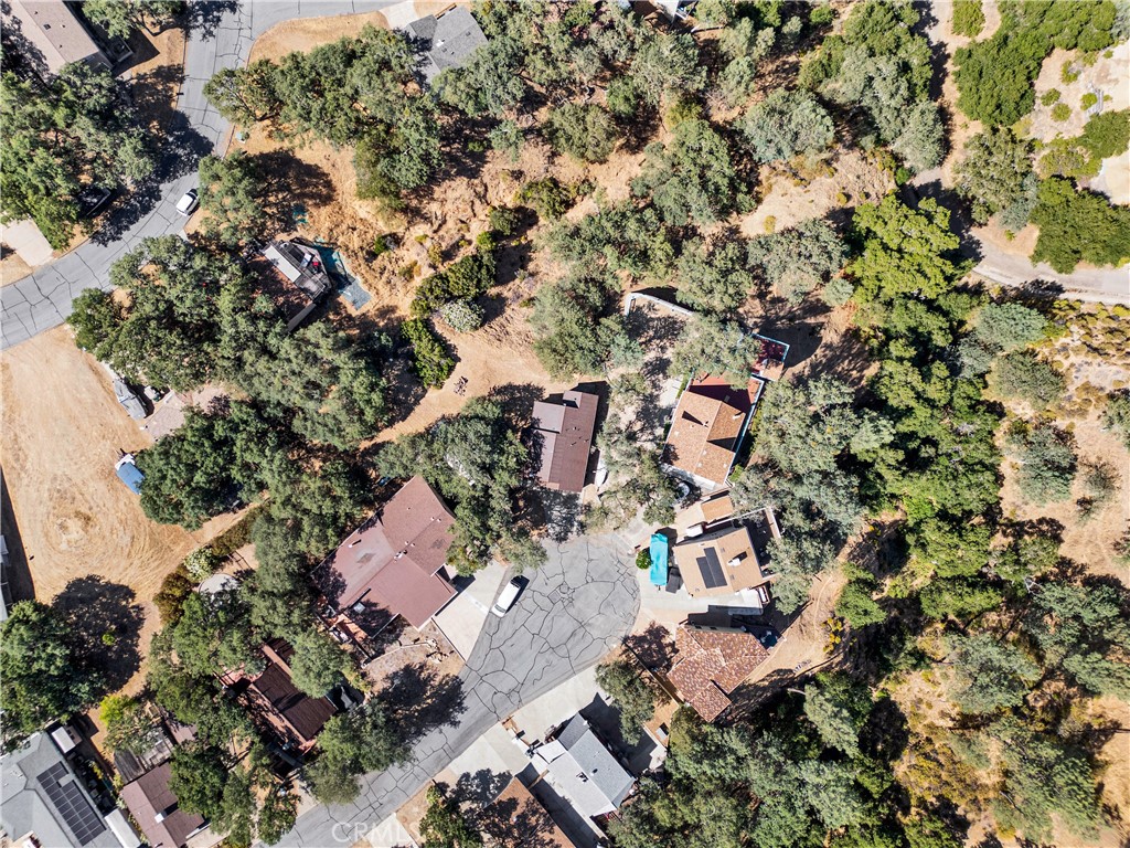 8040 Ready Road Bradley, CA 93426 - Photo 31 of 40 an aerial view of multiple house