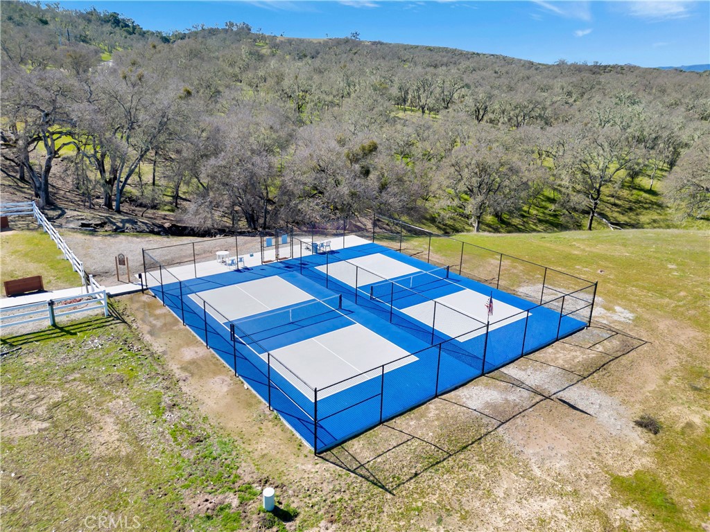 8040 Ready Road Bradley, CA 93426 - Photo 40 of 40 a view of a balcony with chairs
