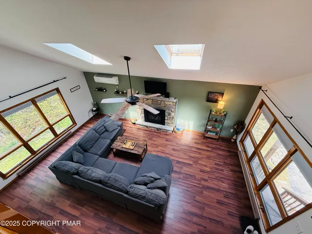 $2,500 | 104 Sugar Maple Lane, Tobyhanna, PA 18466