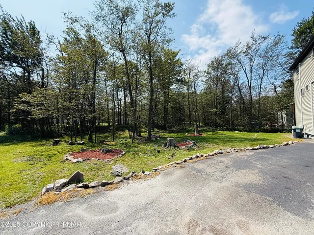 $2,500 | 104 Sugar Maple Lane, Tobyhanna, PA 18466