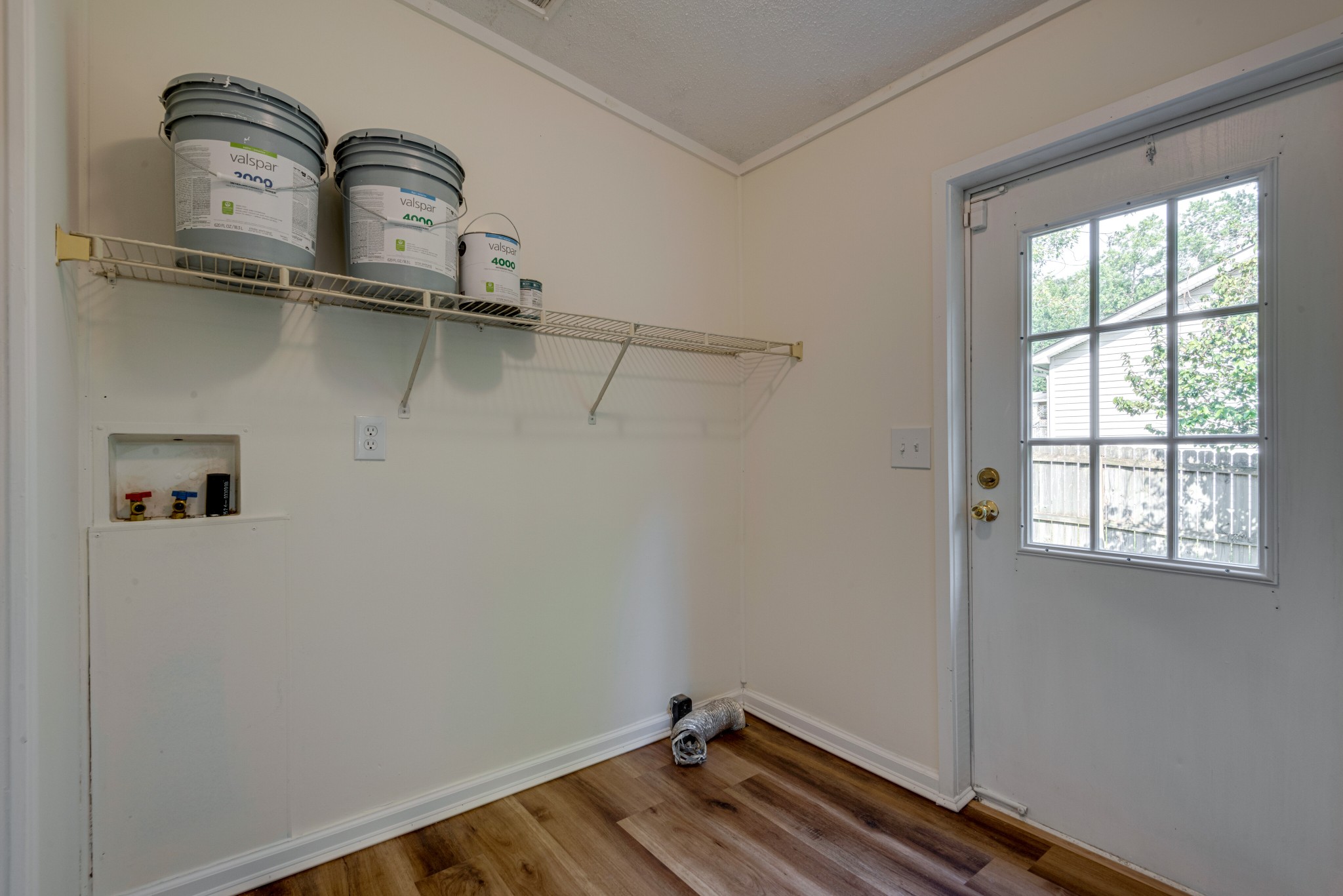 211 Hillcrest Road Kingston Springs, TN 37082 - Photo 24 of 28 a view of a room with rack on the wall