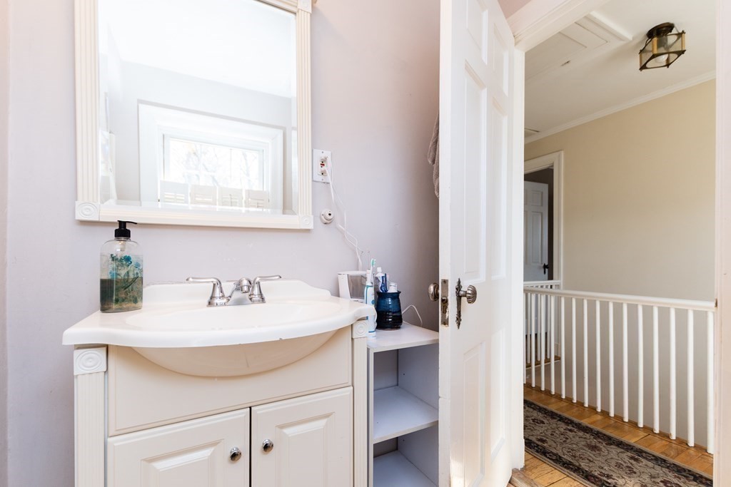 257 Beverly Road Brookline, MA 02467 - Photo 27 of 39 Gallery Image 27
