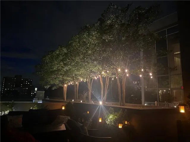 $590,000 | 2881 Peachtree Street Northeast, Unit 605, Atlanta, GA 30305