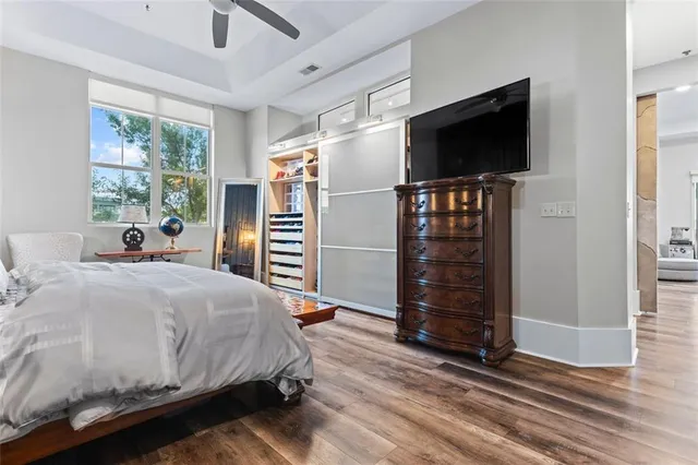 $590,000 | 2881 Peachtree Street Northeast, Unit 605, Atlanta, GA 30305